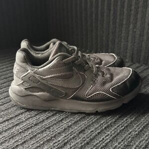 Nike Boys Black Shoes 12C